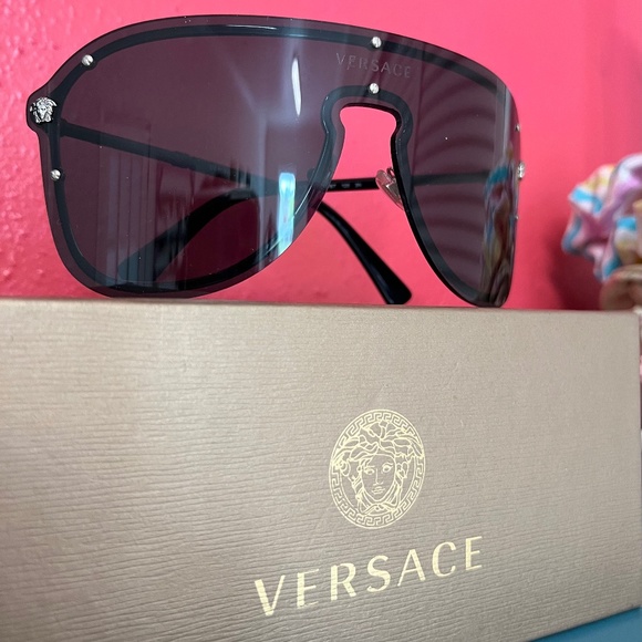 Versace Oversized Sunglasses